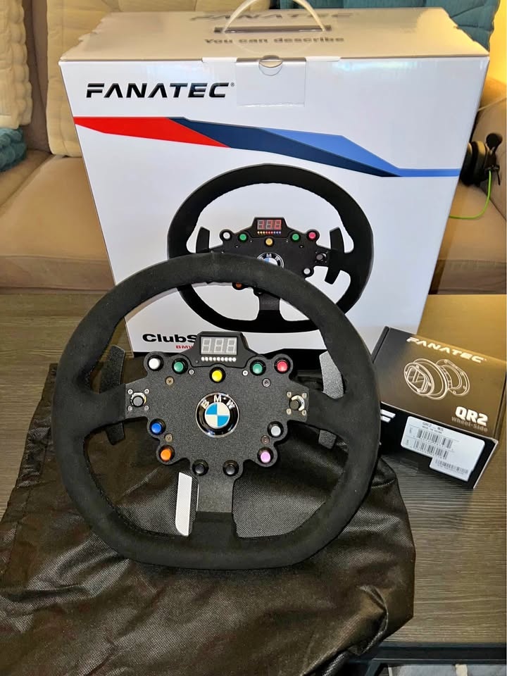 Fanatec BMW M3 GT2 V2 Steering Wheel