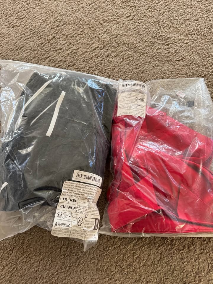 Female Clothes (Two Piece and Shirt) - photo 3
