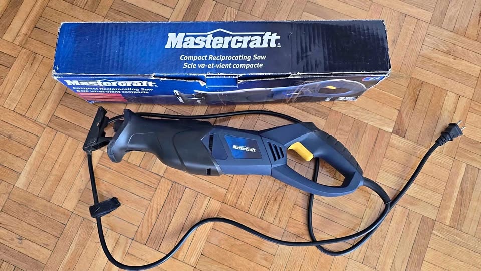 Mastercraft Compact Reciprocating Saw