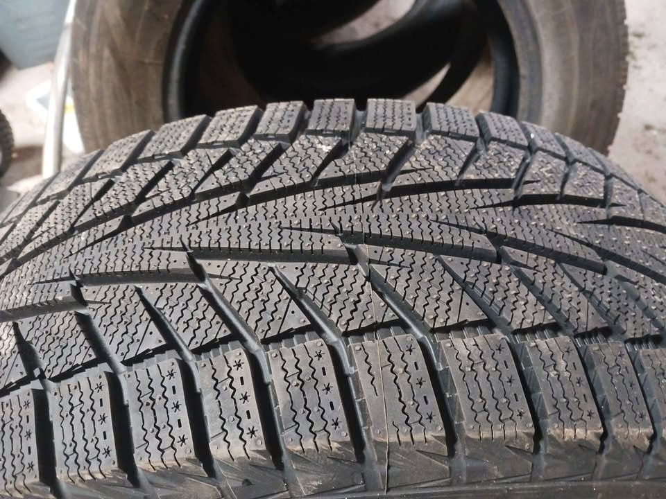 215 65 r16 NEW HANKOOK WINTER I*CEPT WINTER TIRE - photo 2