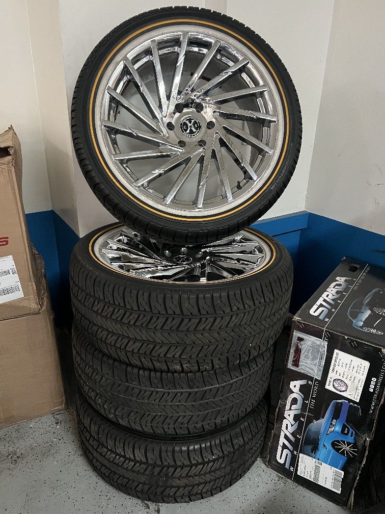 22" Wheels With Vougues W/305/40/22 Gold & White - photo 4