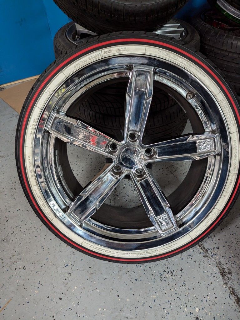 20" Chrome Wheels W Vougues Red W White Line - photo 4
