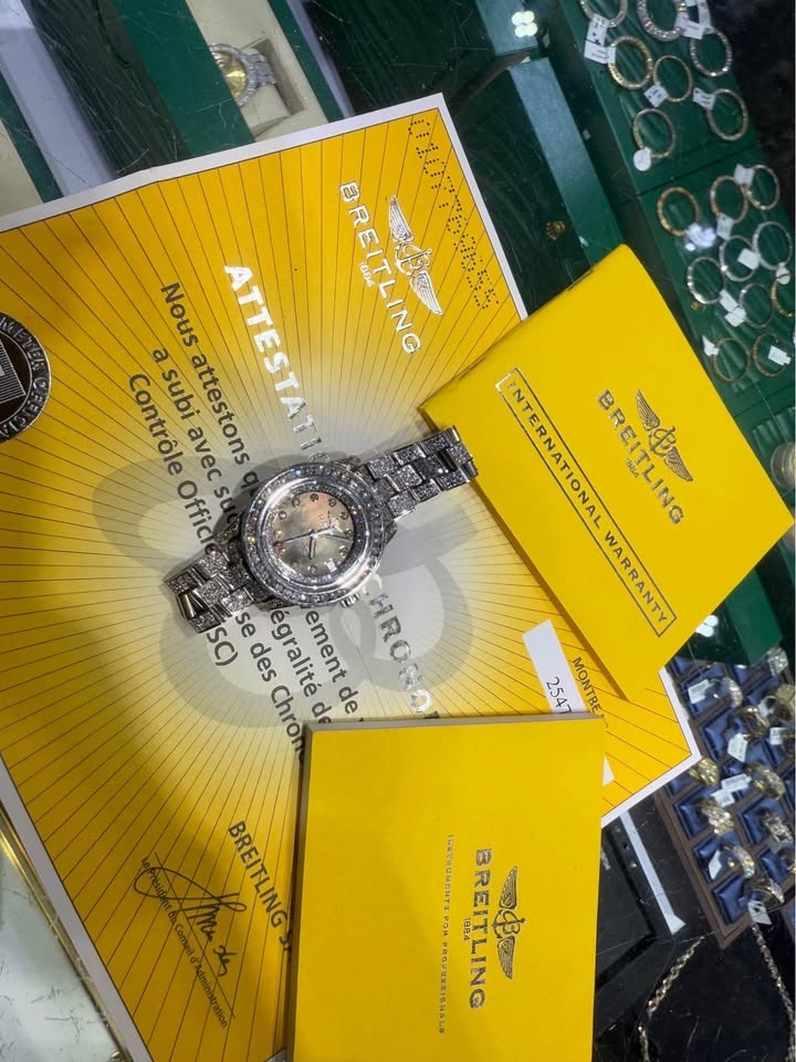 Diamond Breitling Women's Watch 34mm Coltoceane - photo 4
