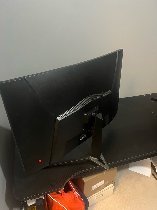 MSI Optix G27C4 Monitor - photo 3