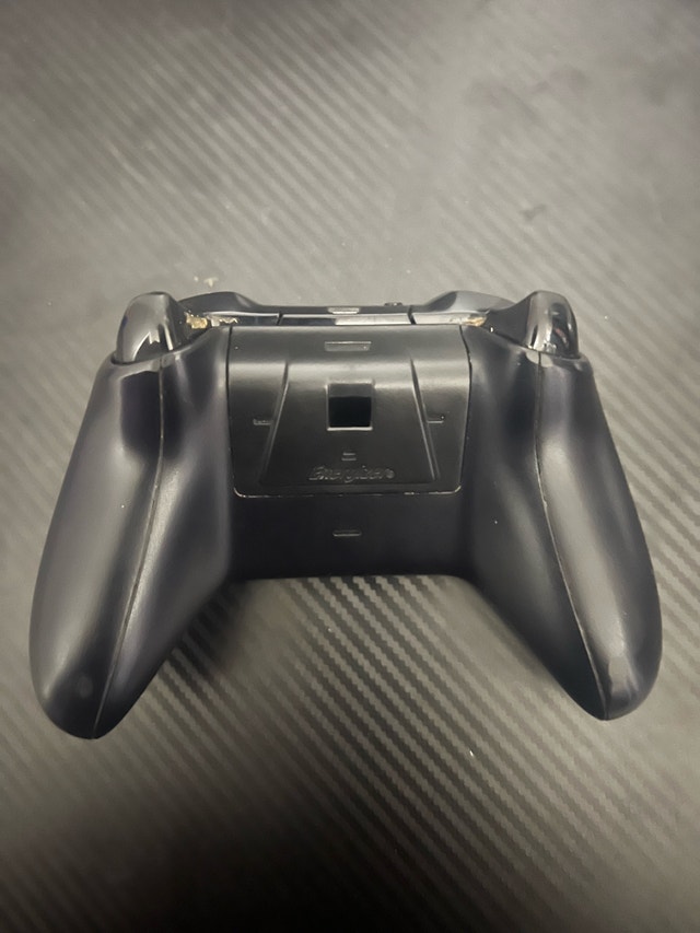 Xbox One Controller - Black - photo 2