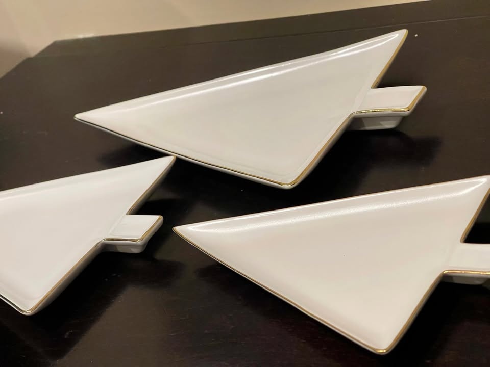 Christmas Dinnerware Set - Modern Holiday Porcelain - photo 3