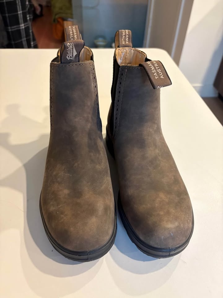 1351 Blundstones in Rustic Brown - photo 2