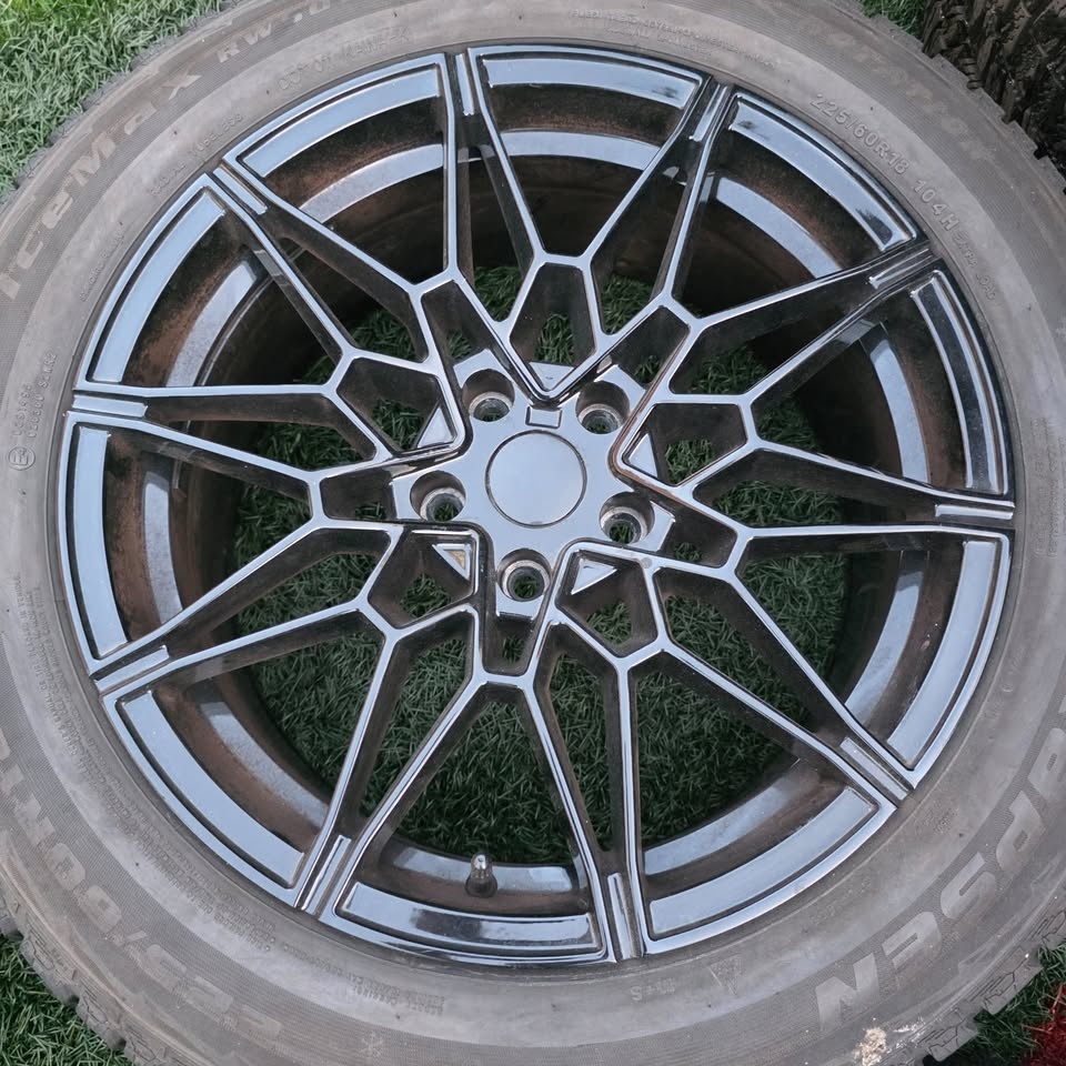 225/60/18 Kapsen Winter Tires w/ Alloy Rims & TPMS - photo 4