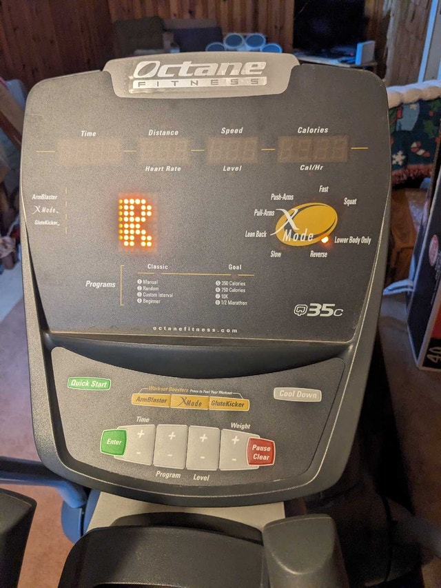 Octane Fitness Q35c Elliptical