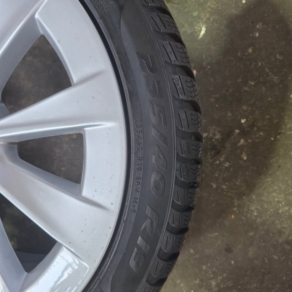 19 inch Tesla Model 3 OEM Rims w/ Pirelli Winter Tires & TPMS - photo 5
