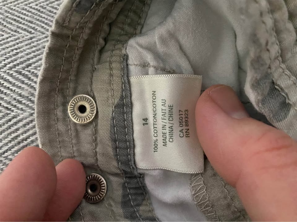 Roots 33 yrs. Lightweight Camouflage Cargo Pants - Size 14 - photo 5