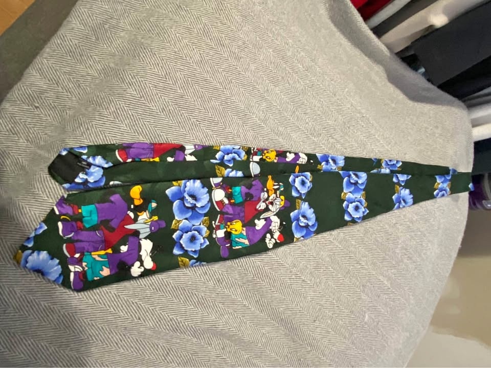 Vintage Floral Looney Tunes Tie