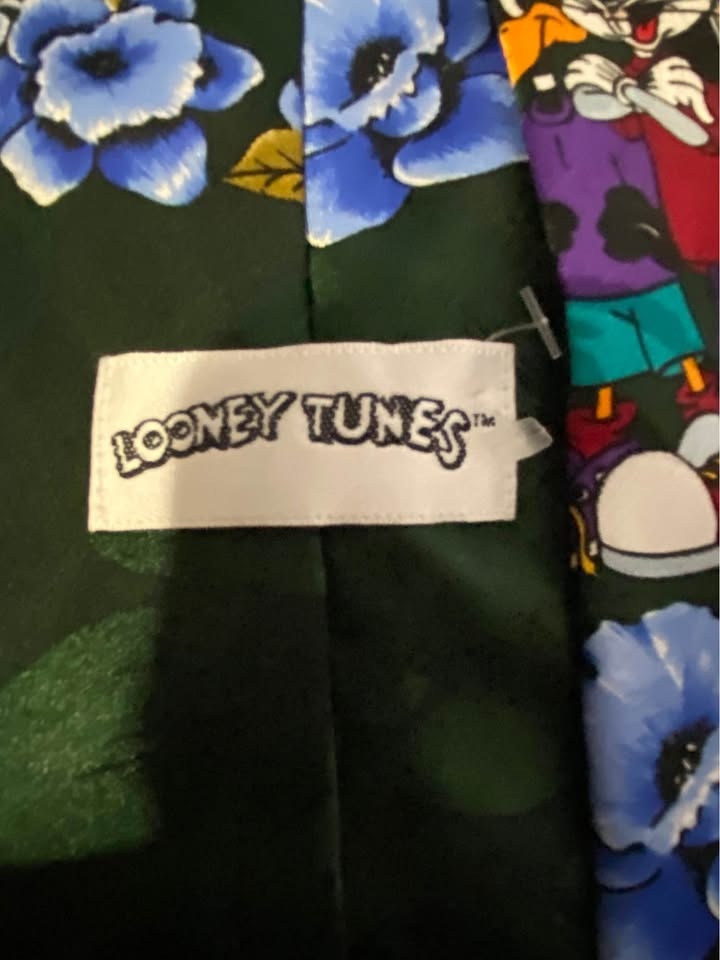 Vintage Floral Looney Tunes Tie - photo 4