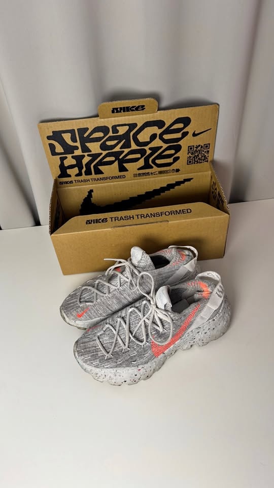 Nike Space Hippie 04 - Woman's size 7