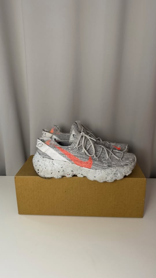 Nike Space Hippie 04 - Woman's size 7 - photo 4