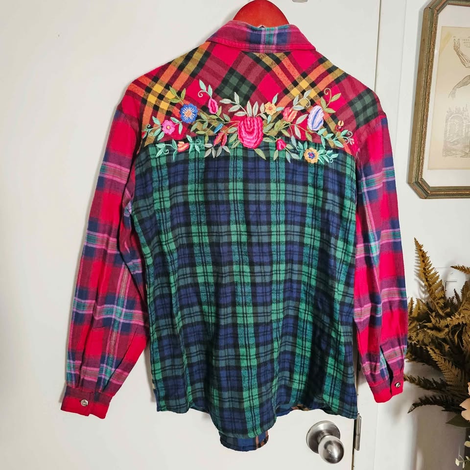 Vintage 90s Floral Embroidered Colorblock Plaid Shirt - photo 5