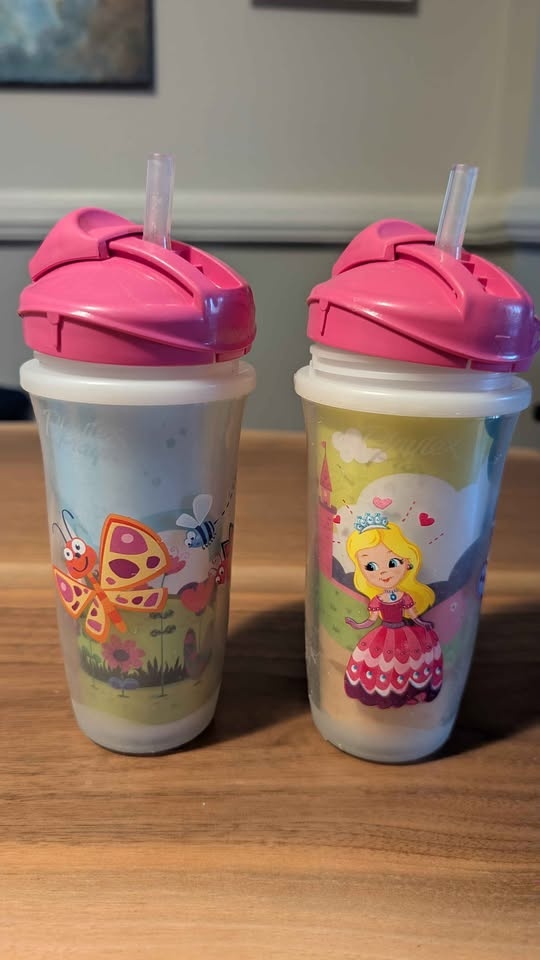 Kids Water Bottles and Sippy Cups