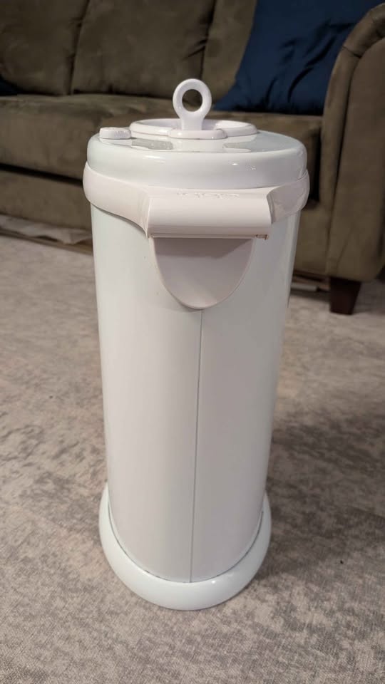 UBBI Diaper Pail - White - photo 4