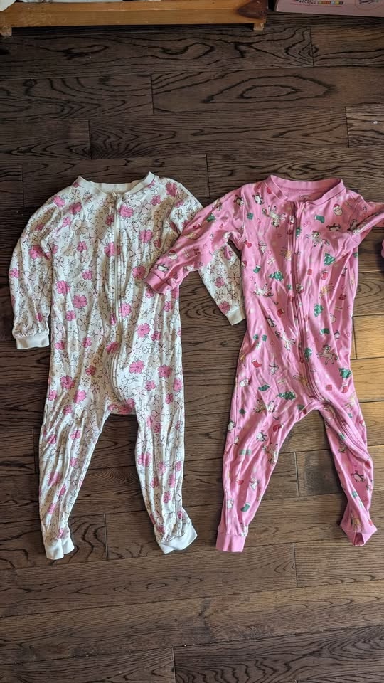 X6 bundle girl sleeper pajamas 24m-4T - photo 5