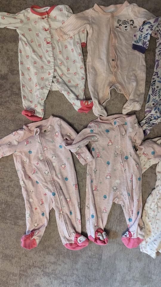 Girl 3 Month Sleeper Pajamas - 4 for $25 / 8 for $40 - photo 2