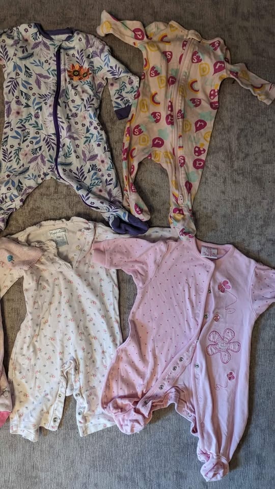 Girl 3 Month Sleeper Pajamas - 4 for $25 / 8 for $40 - photo 3