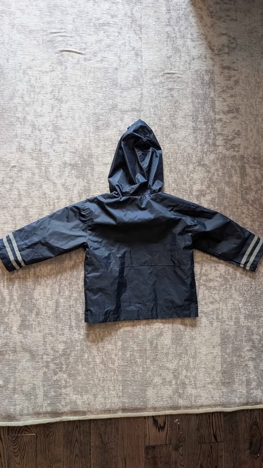 18-24 month CUTE Rain jacket - photo 2