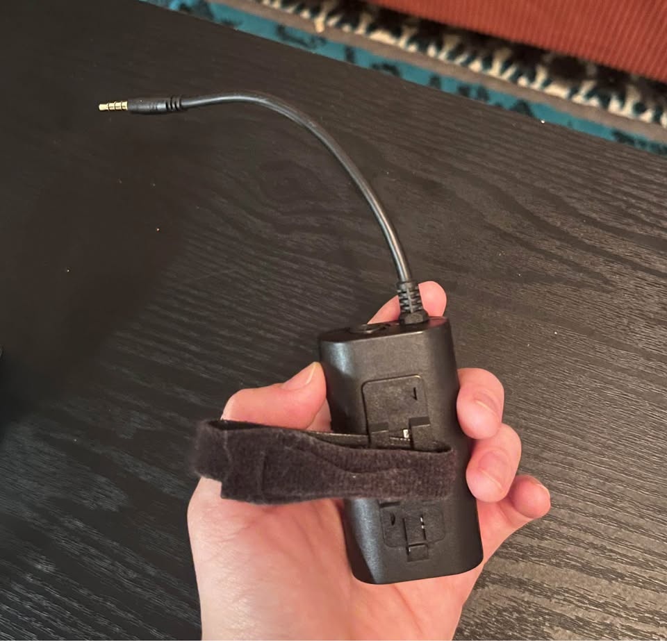 iRig 2 Audio Interface for Guitar/Instrument - photo 2