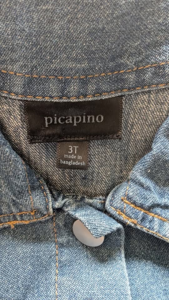 BNWT Denim Jacket 3T girls - photo 3
