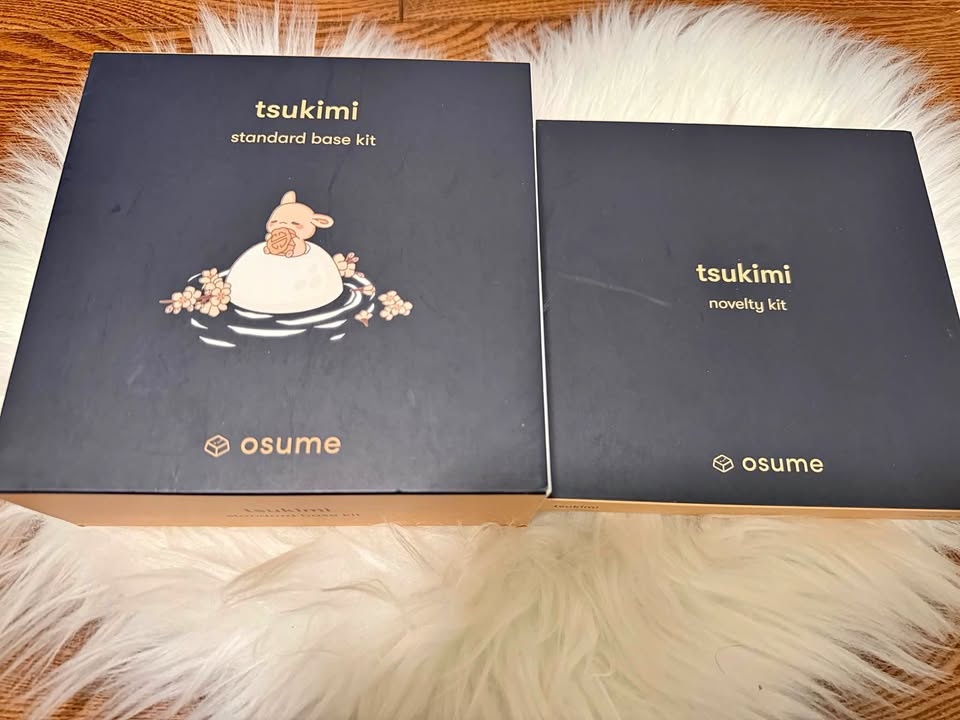 Osume Tsukimi Keycaps + Novelties