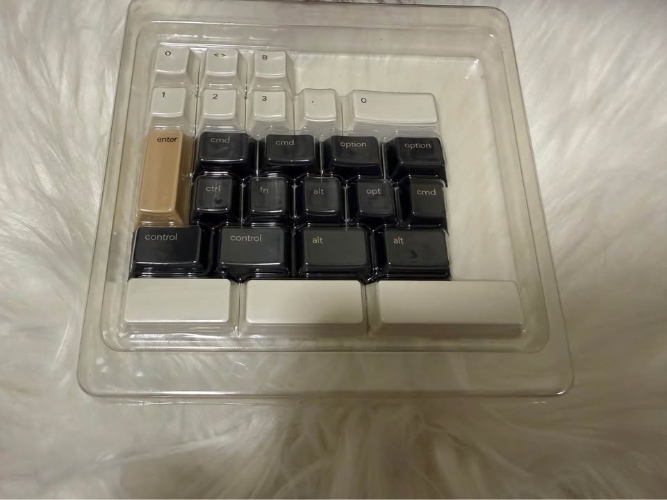 Osume Tsukimi Keycaps + Novelties - photo 4