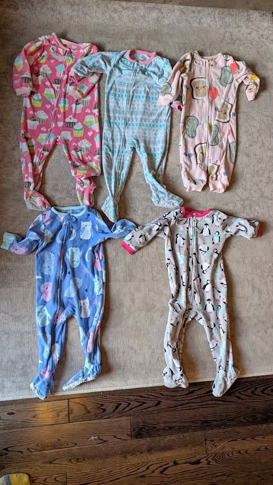 18m Girls Fleece PJs x5 for $20