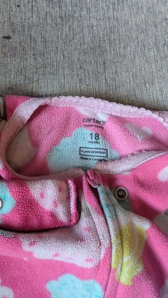 18m Girls Fleece PJs x5 for $20 - photo 3