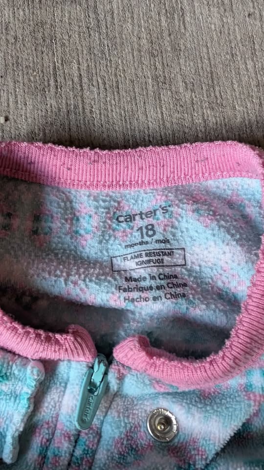 18m Girls Fleece PJs x5 for $20 - photo 5