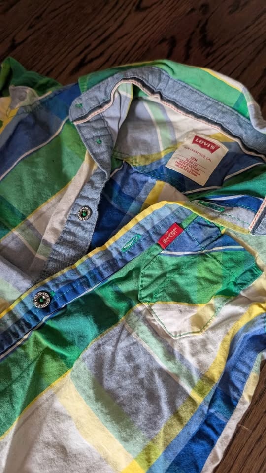 Collared boy shirt size 12-18m - photo 4
