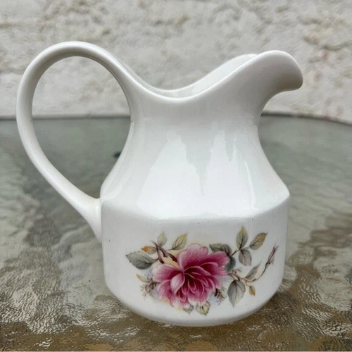 Royal Kent Vintage Creamer and Sugar Floral 2 Piece Set - photo 2