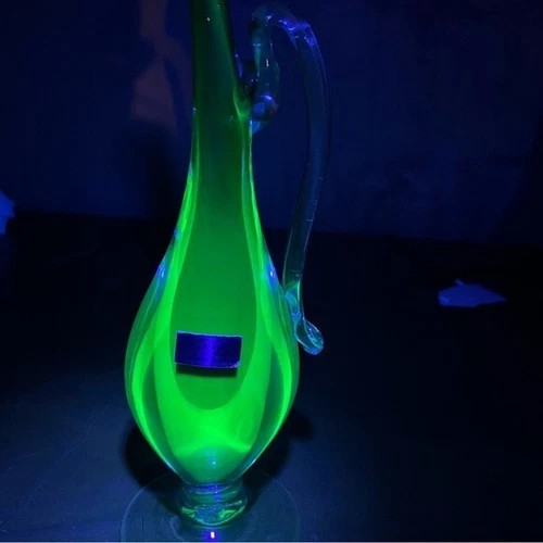 Murano Venetian Purple & Green Uranium Glass Vase - photo 2