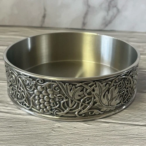 Vtg Royal Selangor Pewter Wine Bottle Coaster Grapes - photo 2