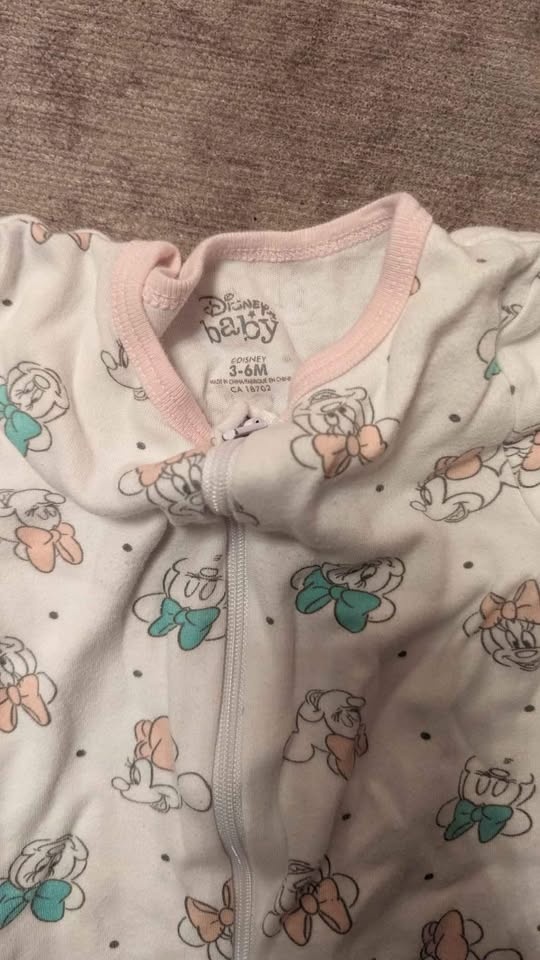Mini and Mickey Mouse Zipper Sleepers 3-6 Month - photo 4