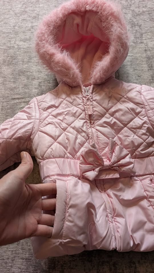 12m Girls Pink Snowsuit - photo 2