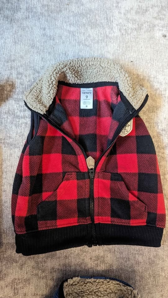 Vests baby boy and girl 6-12m - photo 3