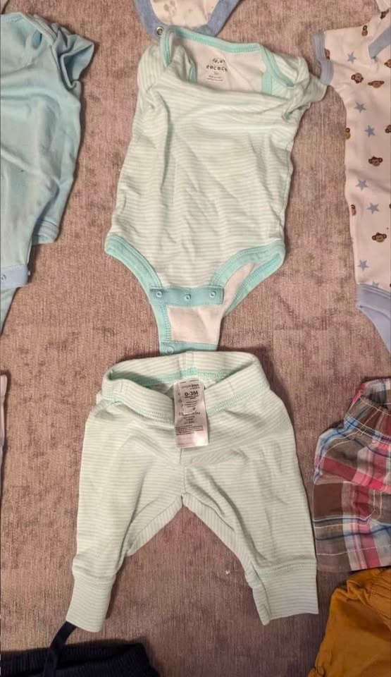 HUGE 24PC bundle Boy Newborn 3-6M - photo 5