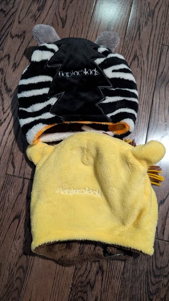 Reversible Animal Hats! 6m-2years - photo 4