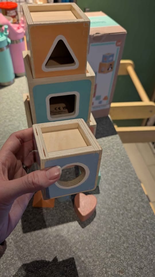 Super cute Stacking boxes with shape sorter - photo 3