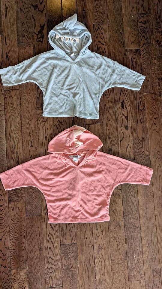 Hooded Swim Towel Cover-ups - Old Navy - Size 18-24m