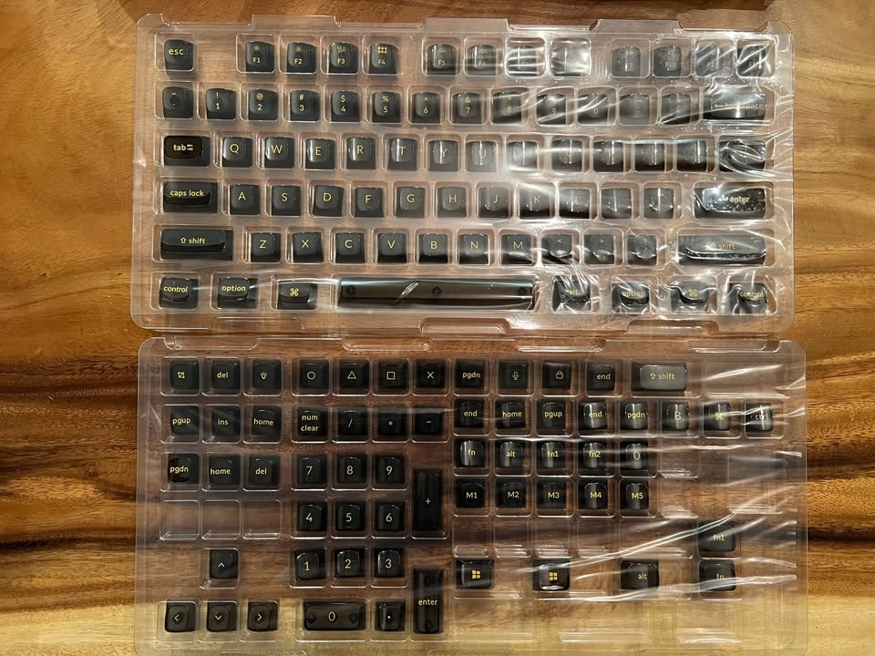 Keychron Black Transparent OSA Full Set Keycap Set - photo 2