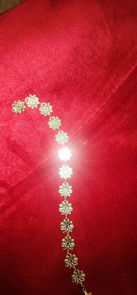 Pink & gold daisy bracelet - photo 2