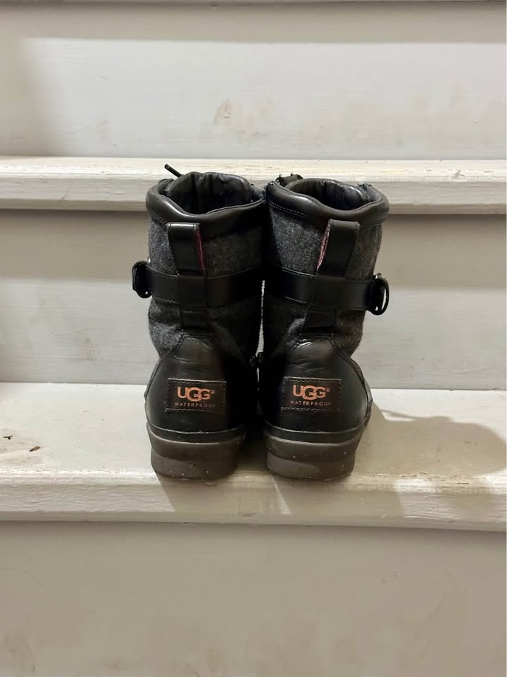 UGG Kesey Waterproof Boots, Black, Women’s Size 7 - photo 3