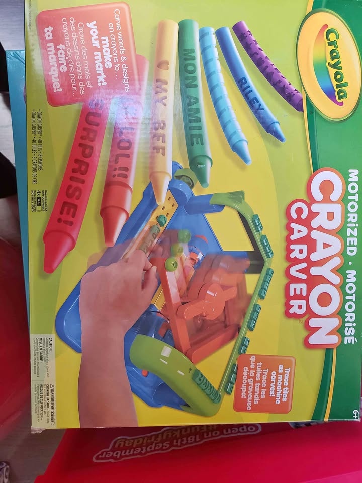 Crayola kit, used only once