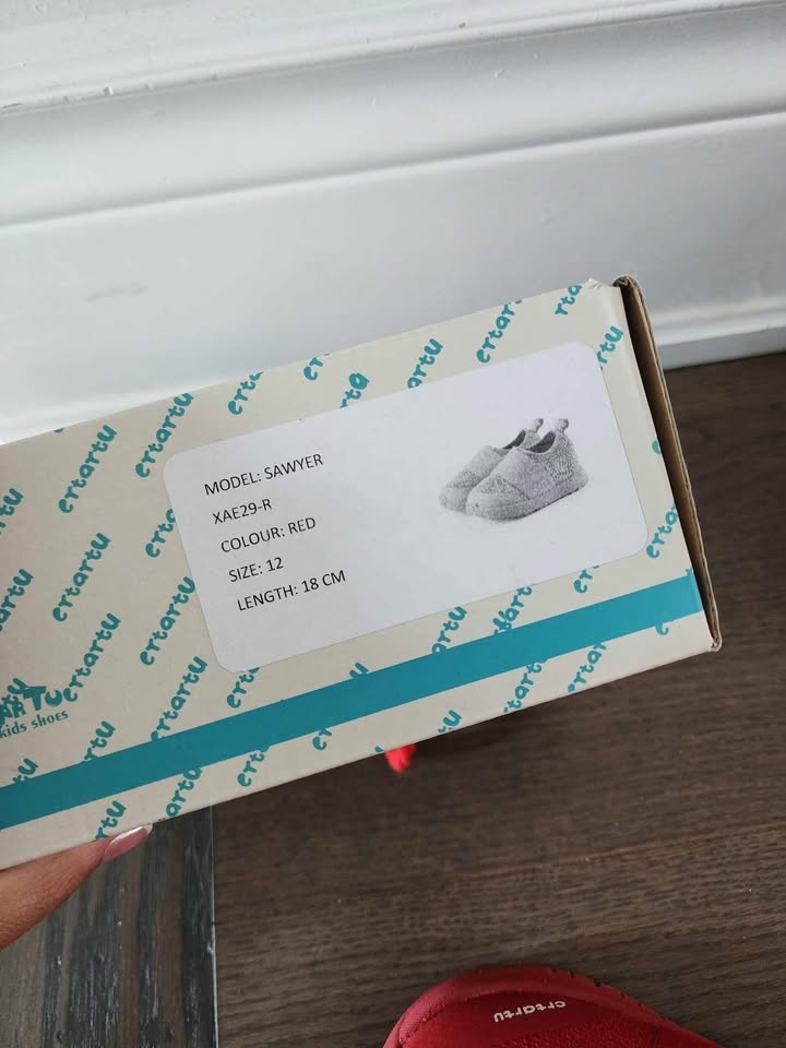 Brand New Kids Shoes Size 12 - photo 4