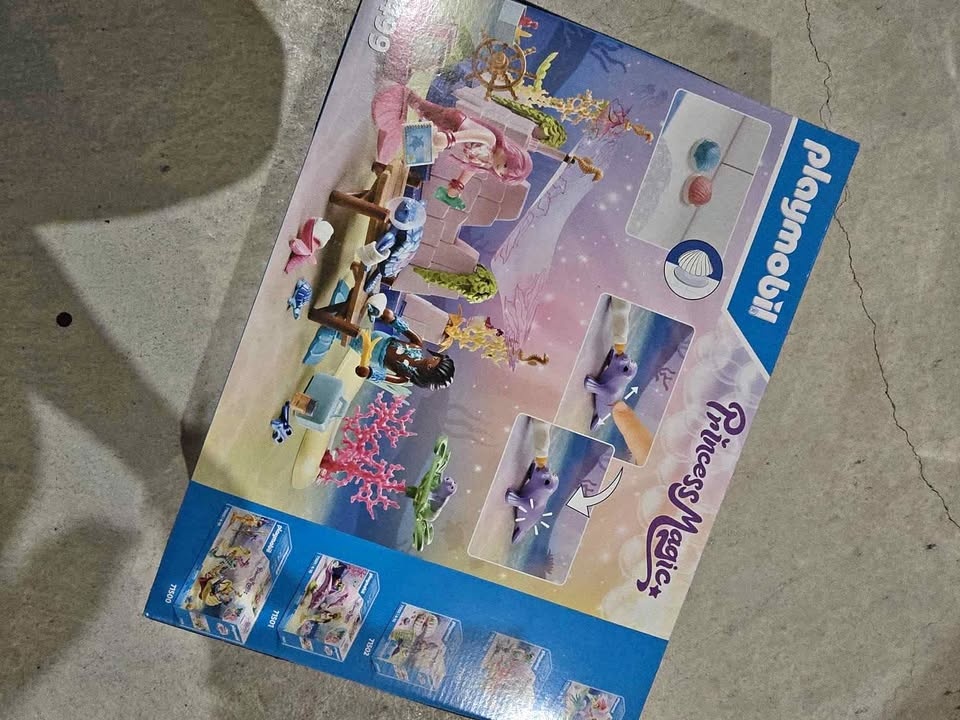Playmobil Mermaid Animal Care